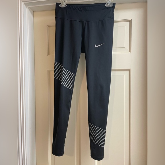 Nike Dri-Fit Leggings Black Small - Picture 1 of 3